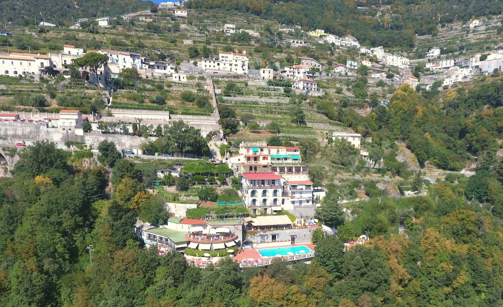 Hotel Villa Giuseppina 33/50