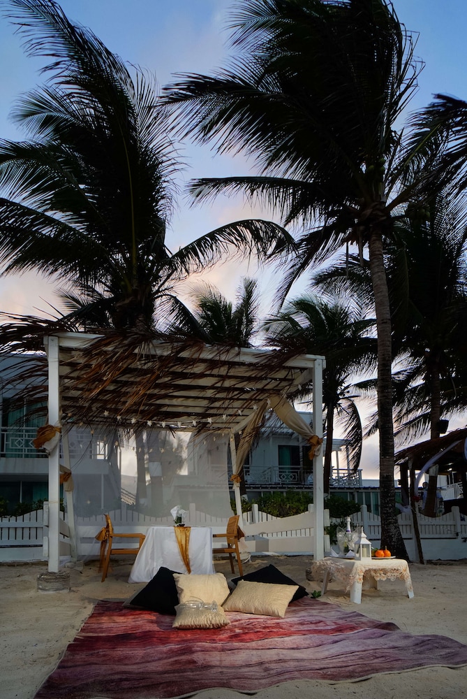 HOTEL SAN LUIS BEACH HOUSE 5/54