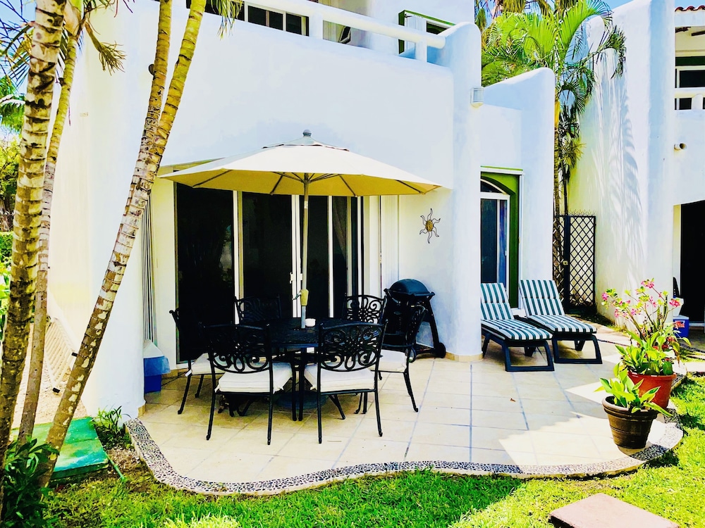 DOLCE VITA CARIBE B&B 44/51