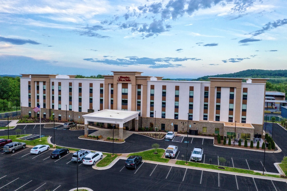 Hampton Inn and Suites Culpeper in CULPEPER - VA