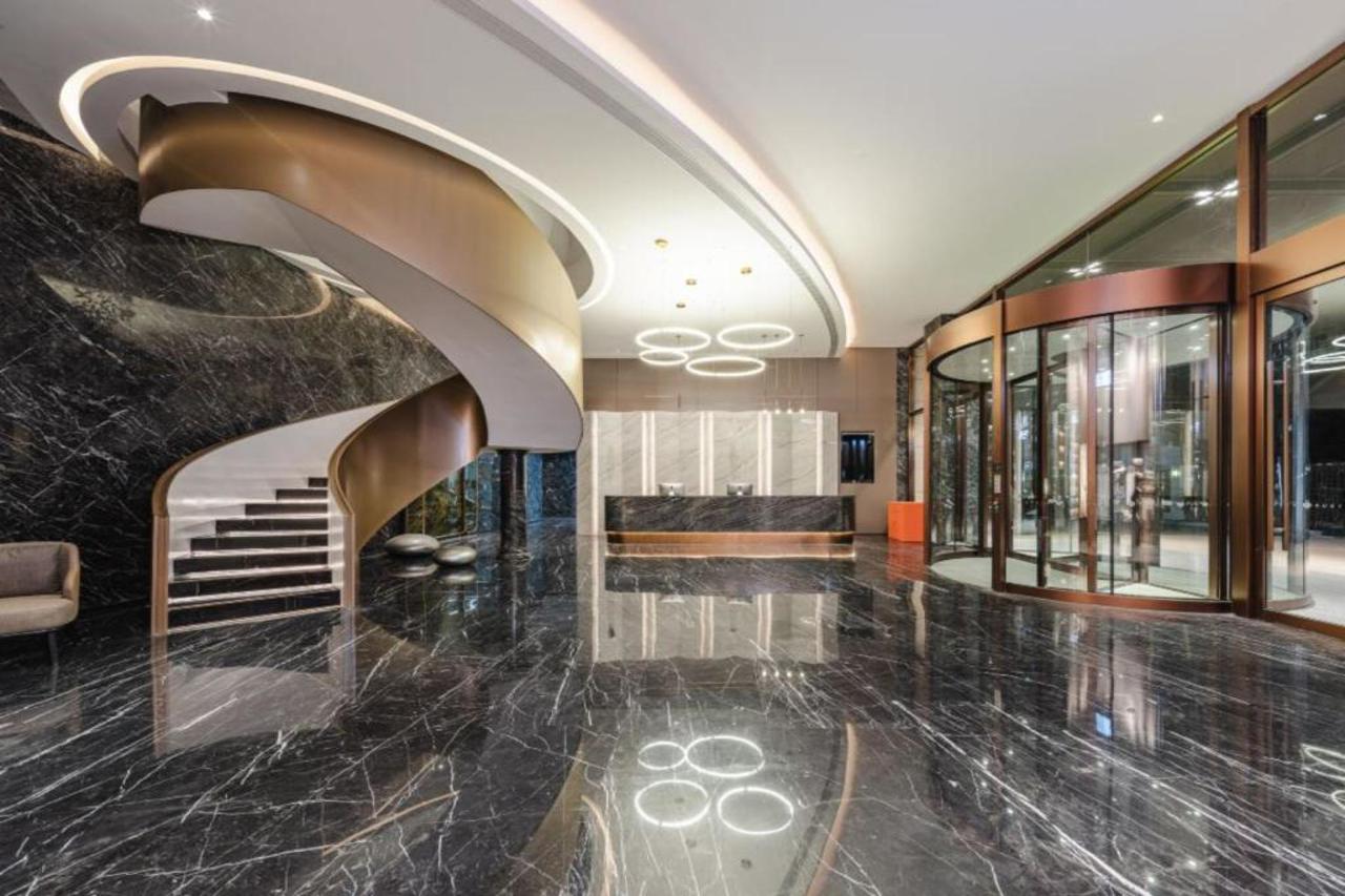 Shanghai Lingang New Town Atour Hotel 20/24