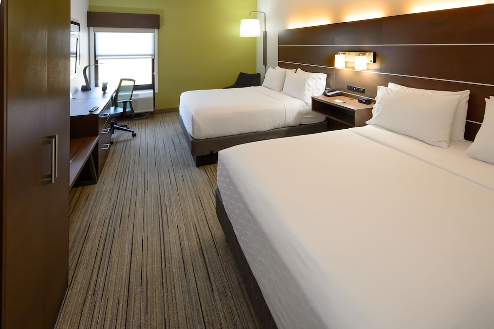 Holiday Inn Express Hillsborough Durham Area, an IHG Hotel 15/47