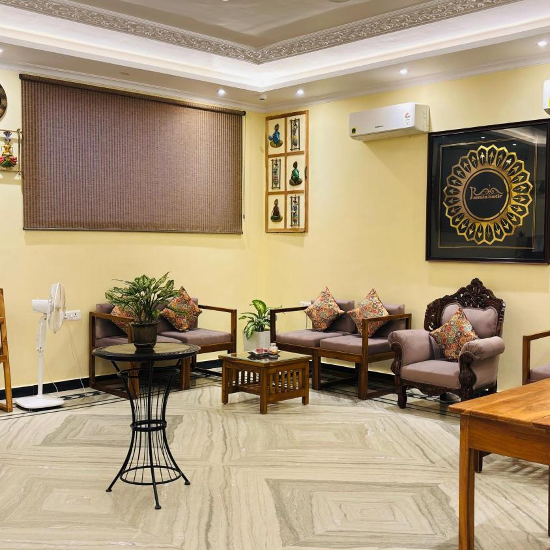 Amritara Ramila Kutir, Ayodhya 43/59