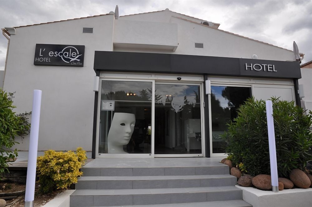 HOTEL L'ESCALE COTE PORT 2/42