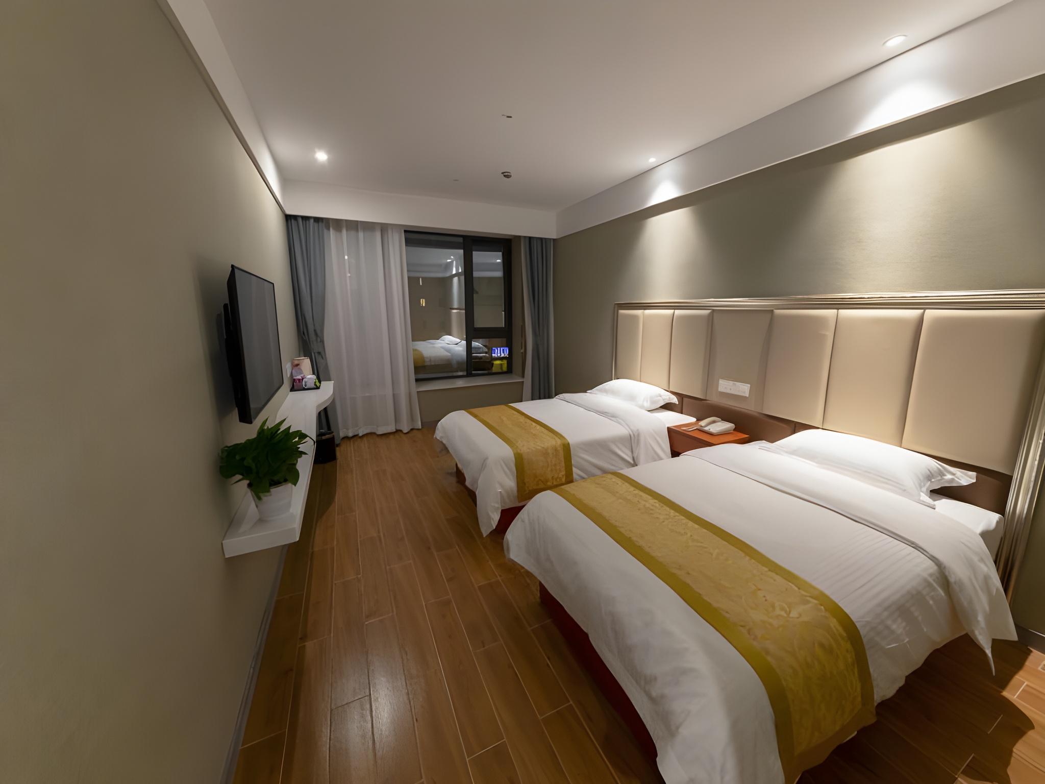 BUSINESS, TWIN BEDS