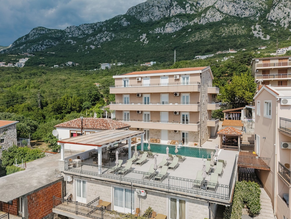 Apartments Djurasevic 5/50