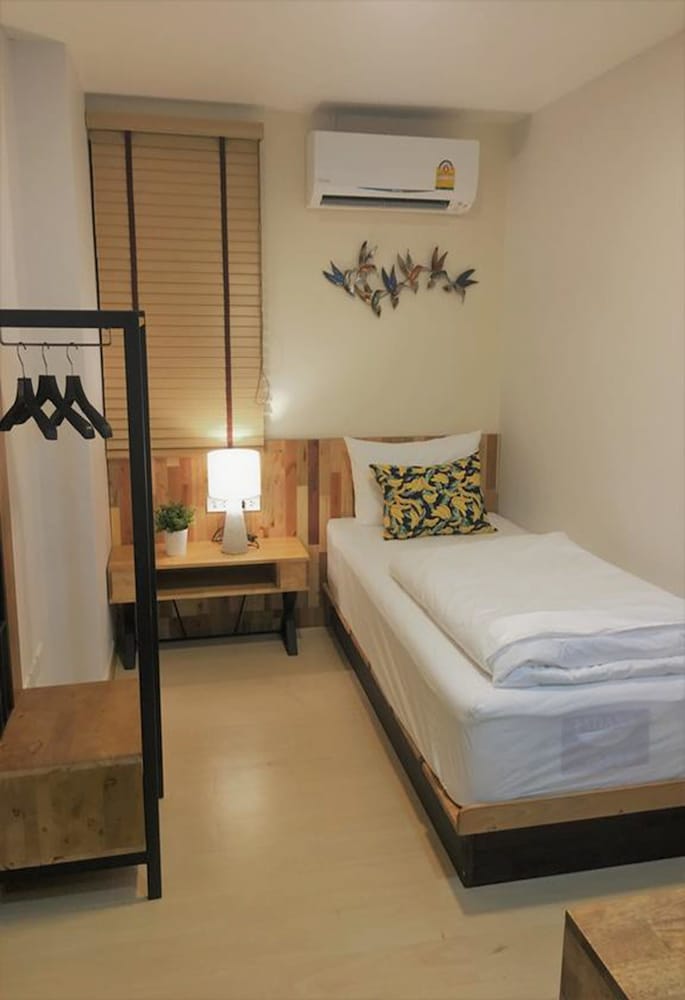 Bangkok Saran Poshtel 19/64