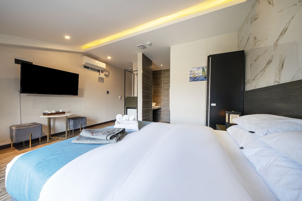 Suwon Dono1796 Hotel 17/68