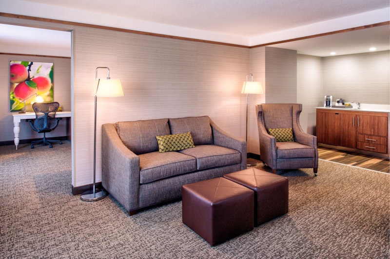 Hilton Garden Inn Detroit Southfield 46/84