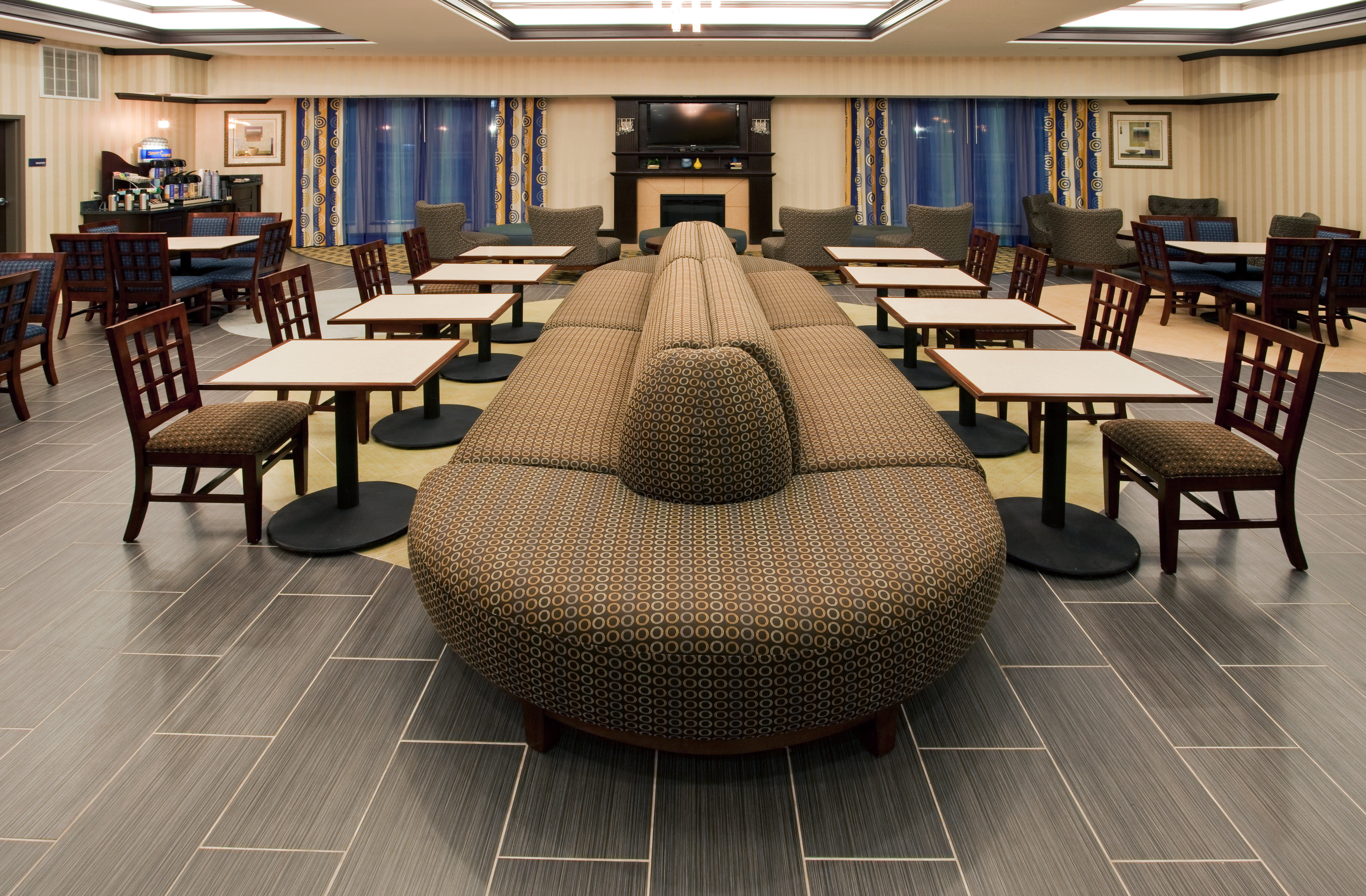 Holiday Inn Express Hotel And Suites Austin South Buda 24/29