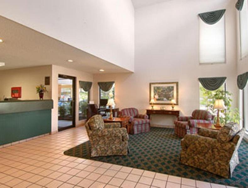Days Inn by Wyndham Wytheville 4/22