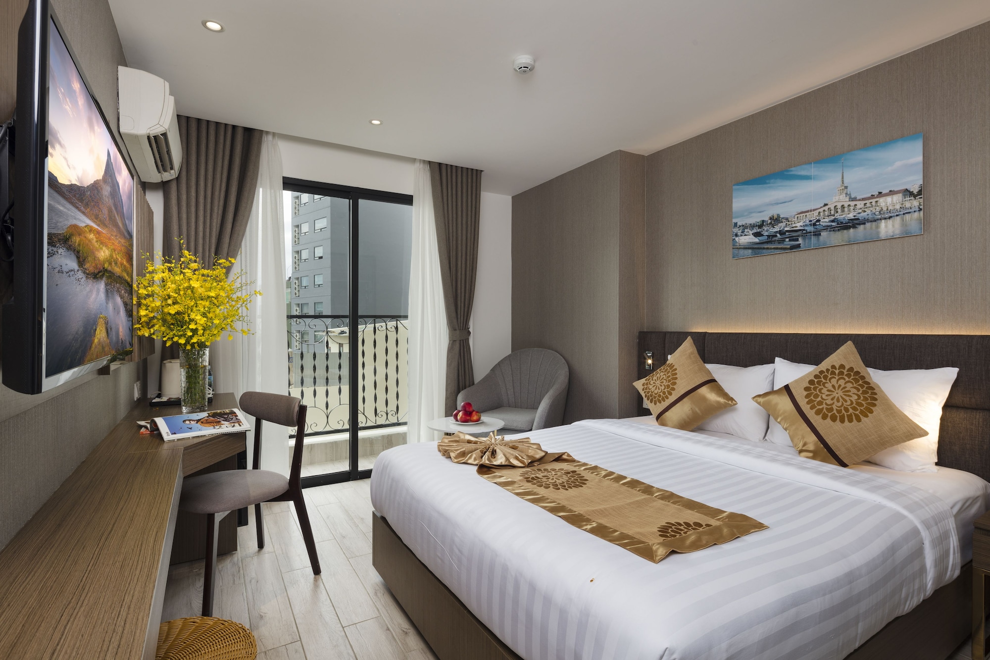 rooms