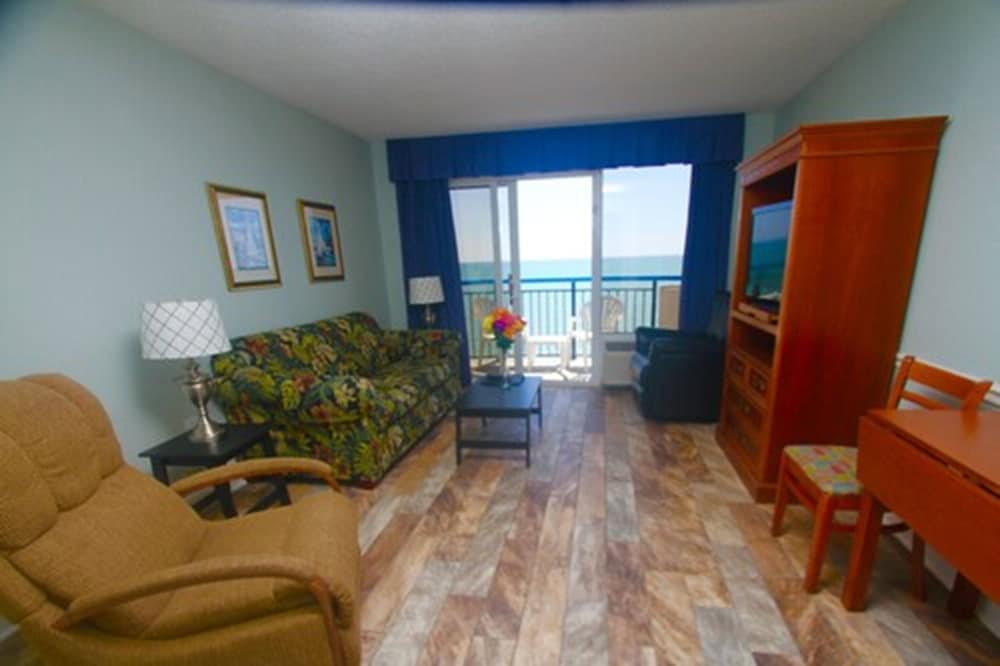 Boardwalk Beach Resort 25/40