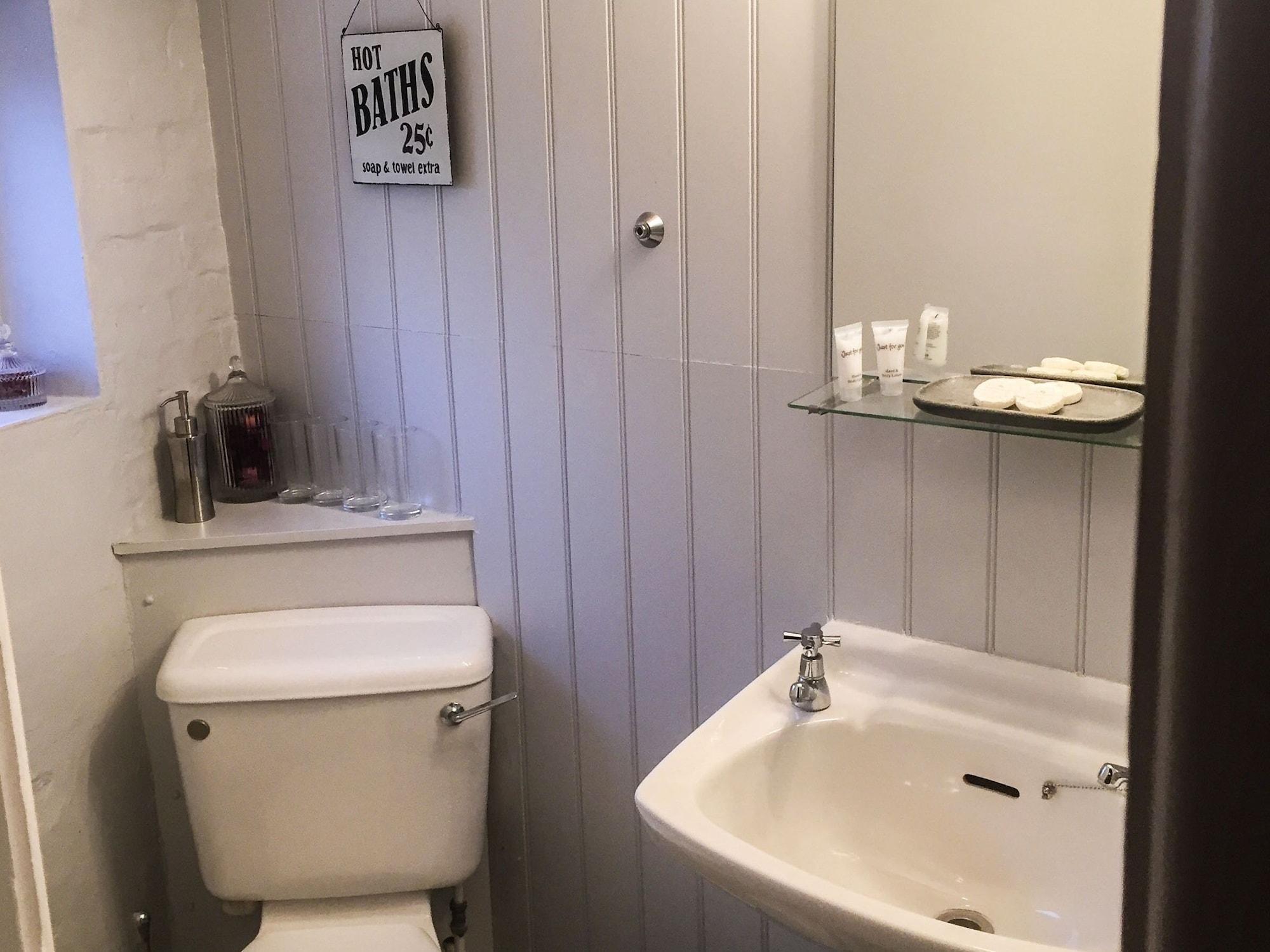 Pear Tree Inn 15/15