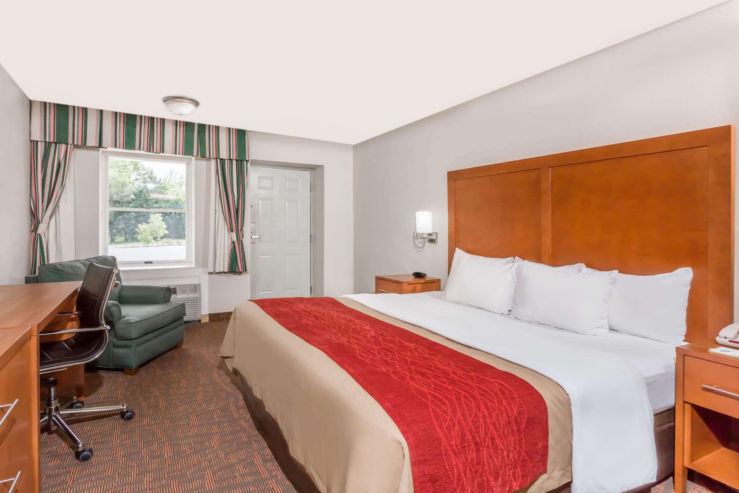 Days Inn by Wyndham Williamsburg Historic Area 4/17