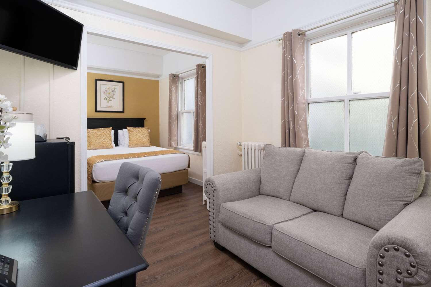 Gilmore Hotel, Trademark Collection by Wyndham 35/56
