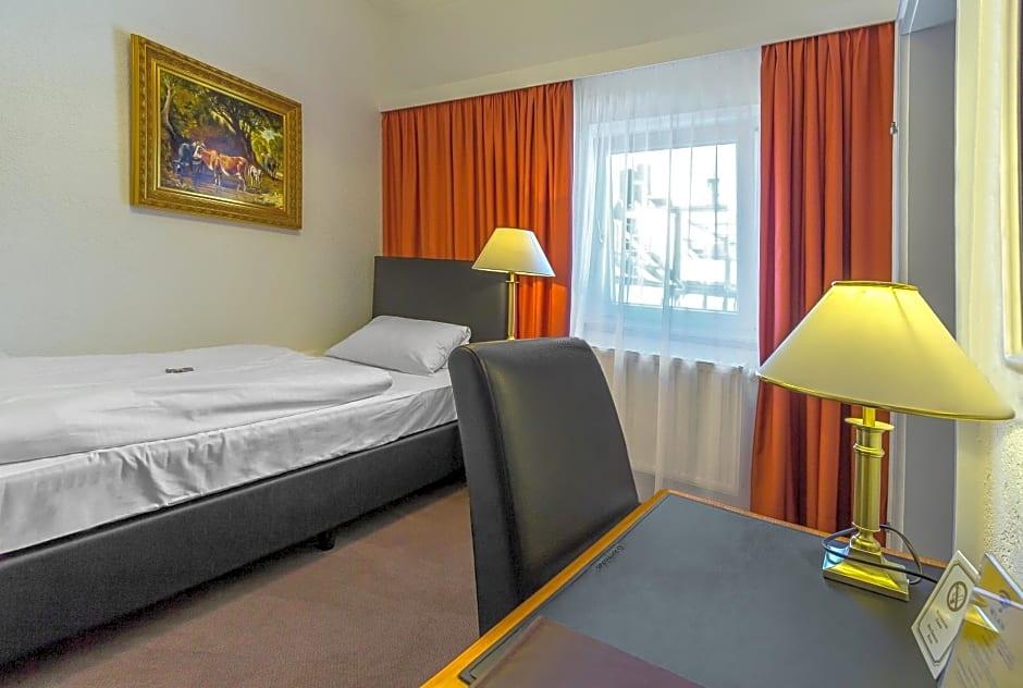 Hotel Adler 43/57