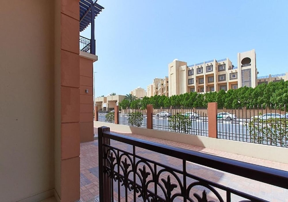 Mughal Suites 7/50