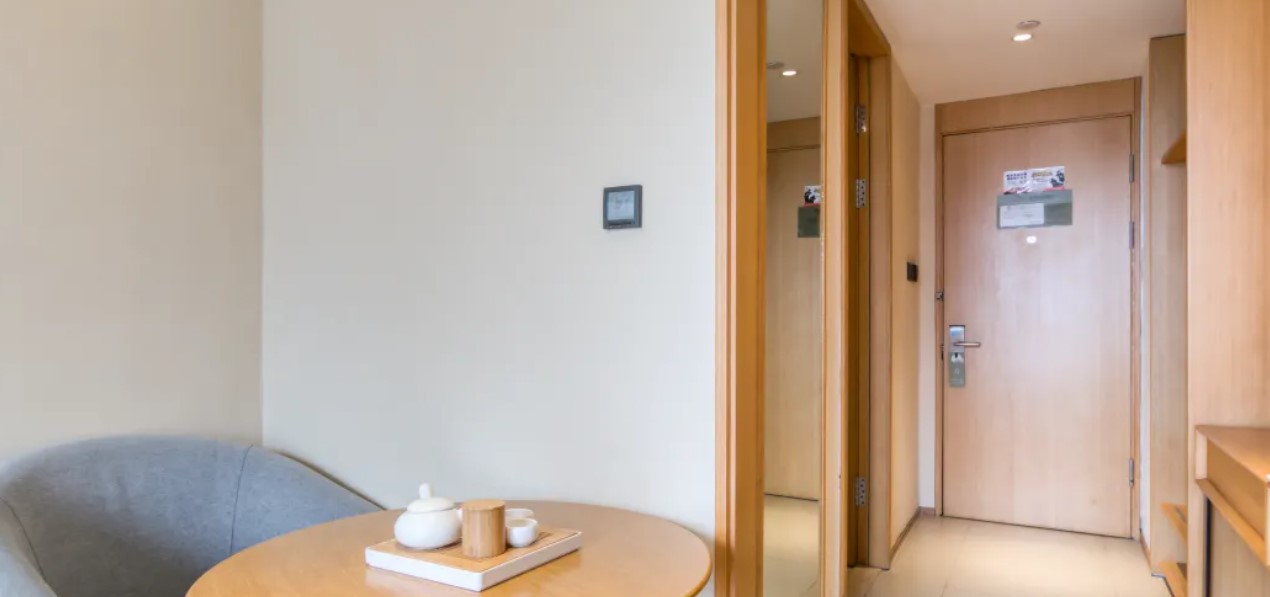 JI Hotel Hangzhou Wulin Square Wenhui Building 50/50