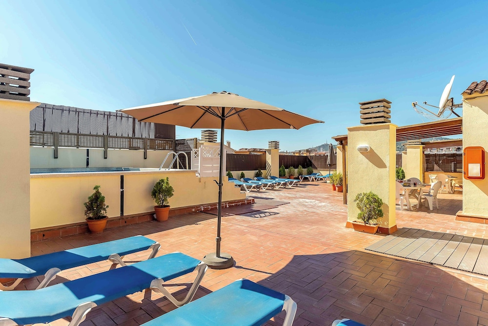 Aparthotel Bertran 102/109