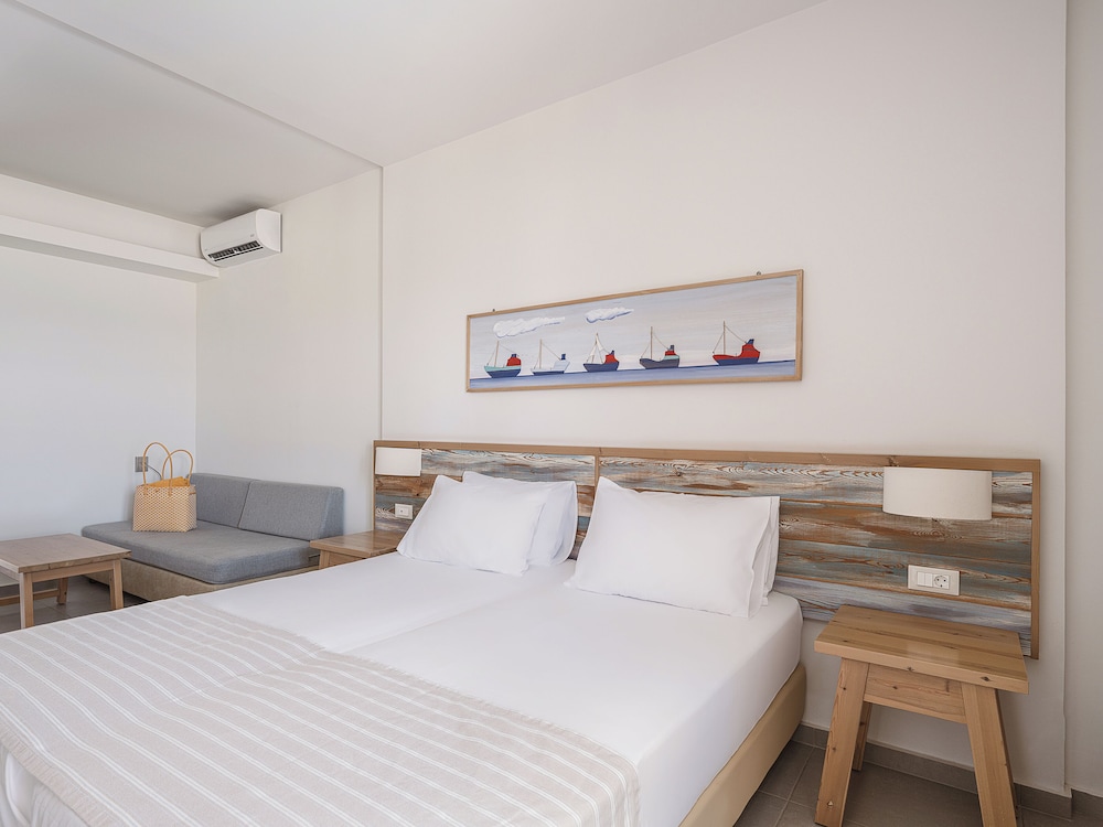 Erato Beach Hotel - Adults Only 18/50