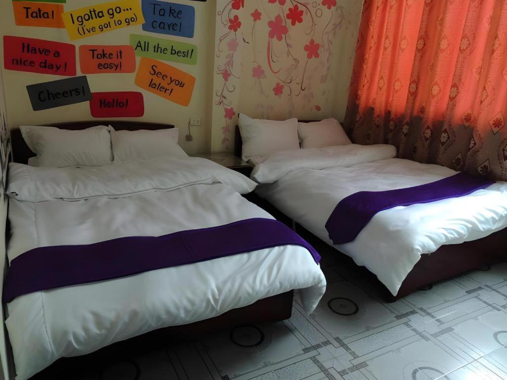 Ha Long Happy Hostel - Adults Only 11/26