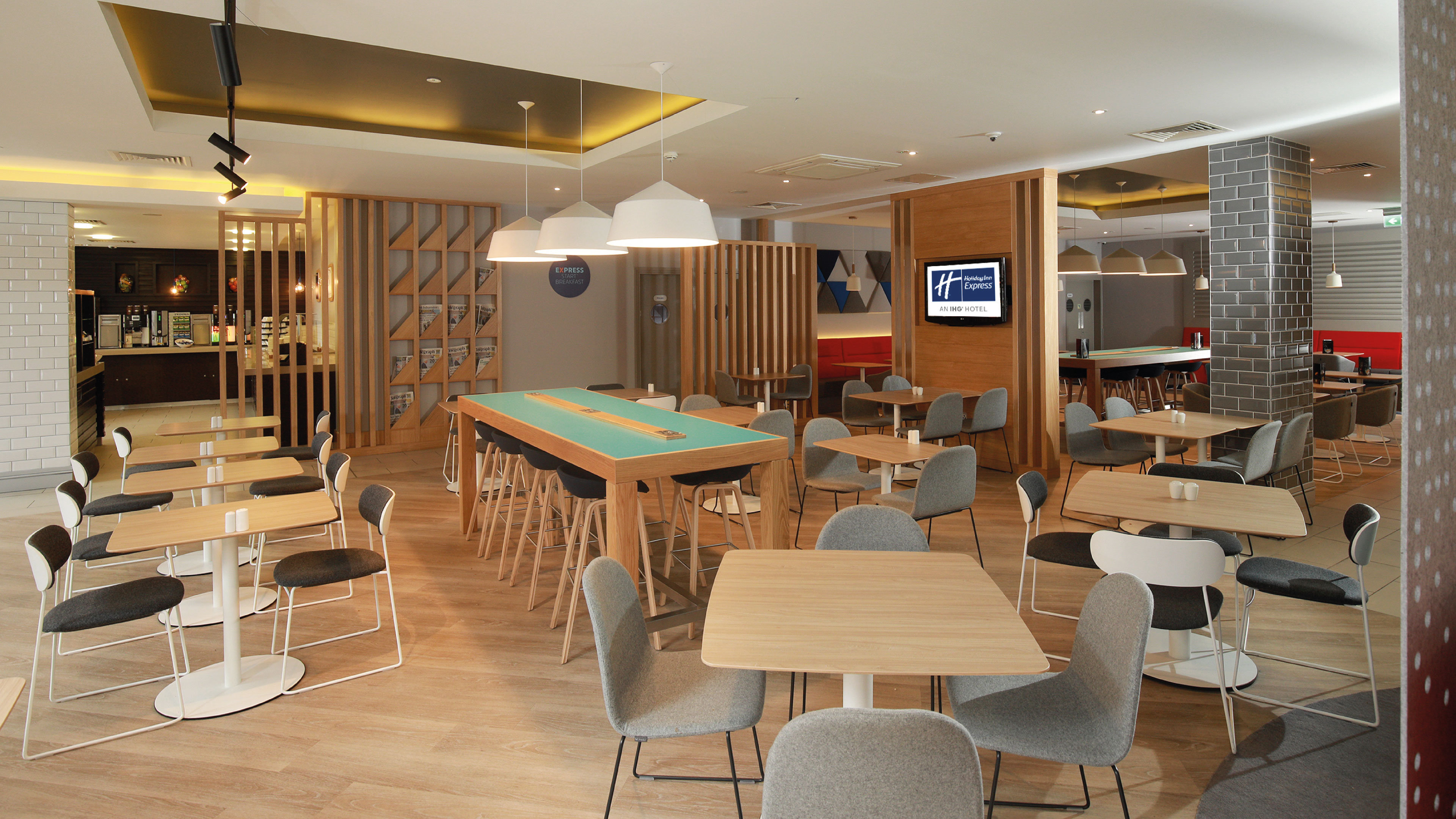 Holiday Inn Express Belfast City 32/50