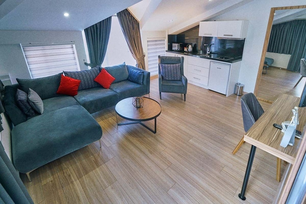 Hotel the Marions Suite 57/85