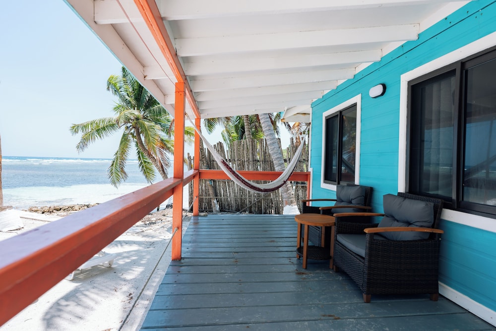 Blue Marlin Beach Resort 26/51