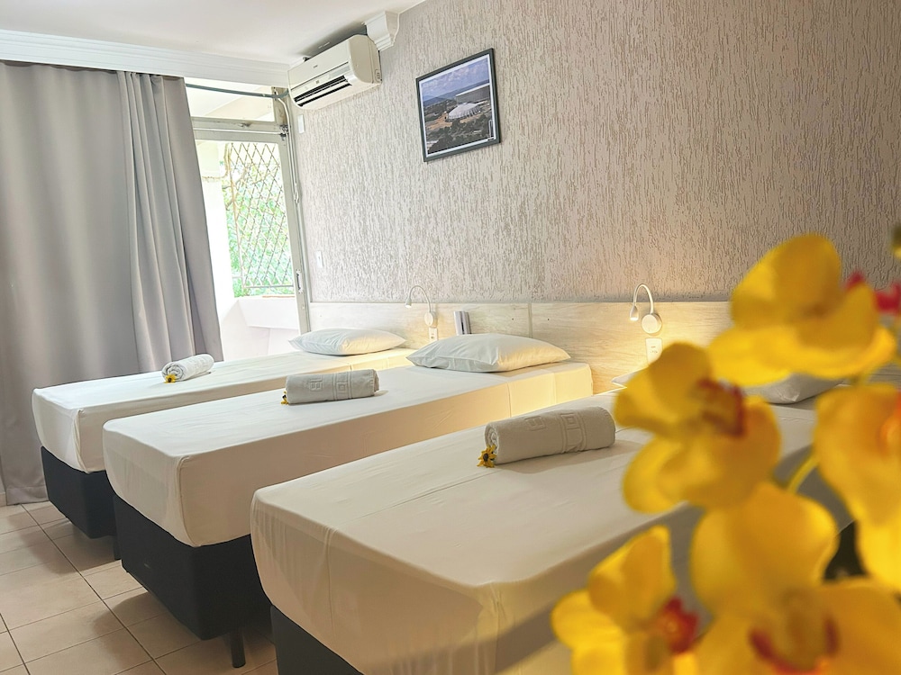 Hotel El Pilar 44/50