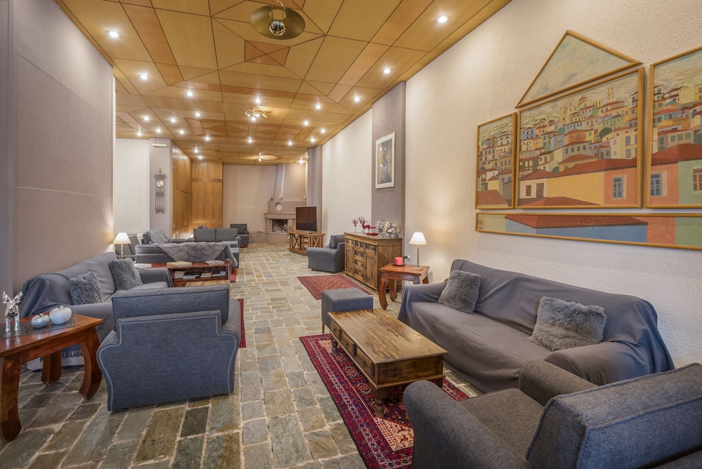 ARAHOVA INN 35/51