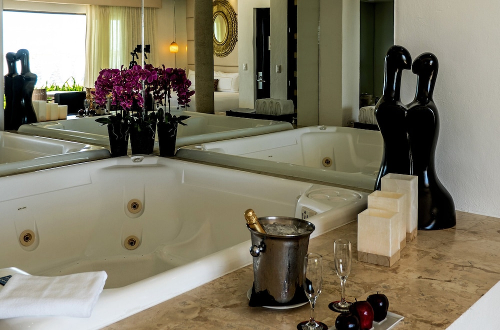Desire Riviera Maya Resort All Inclusive Adults Only 27/49