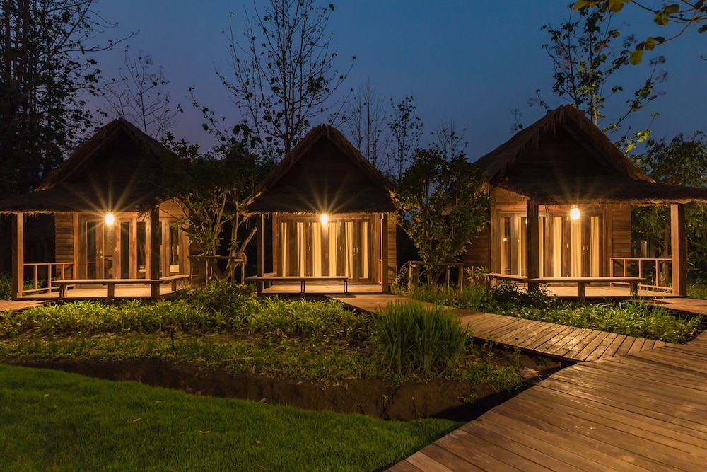 Azalea Village Wellness Resort 60/69