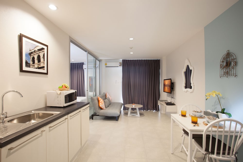 Recenta Suite Phuket Suanluang 33/50