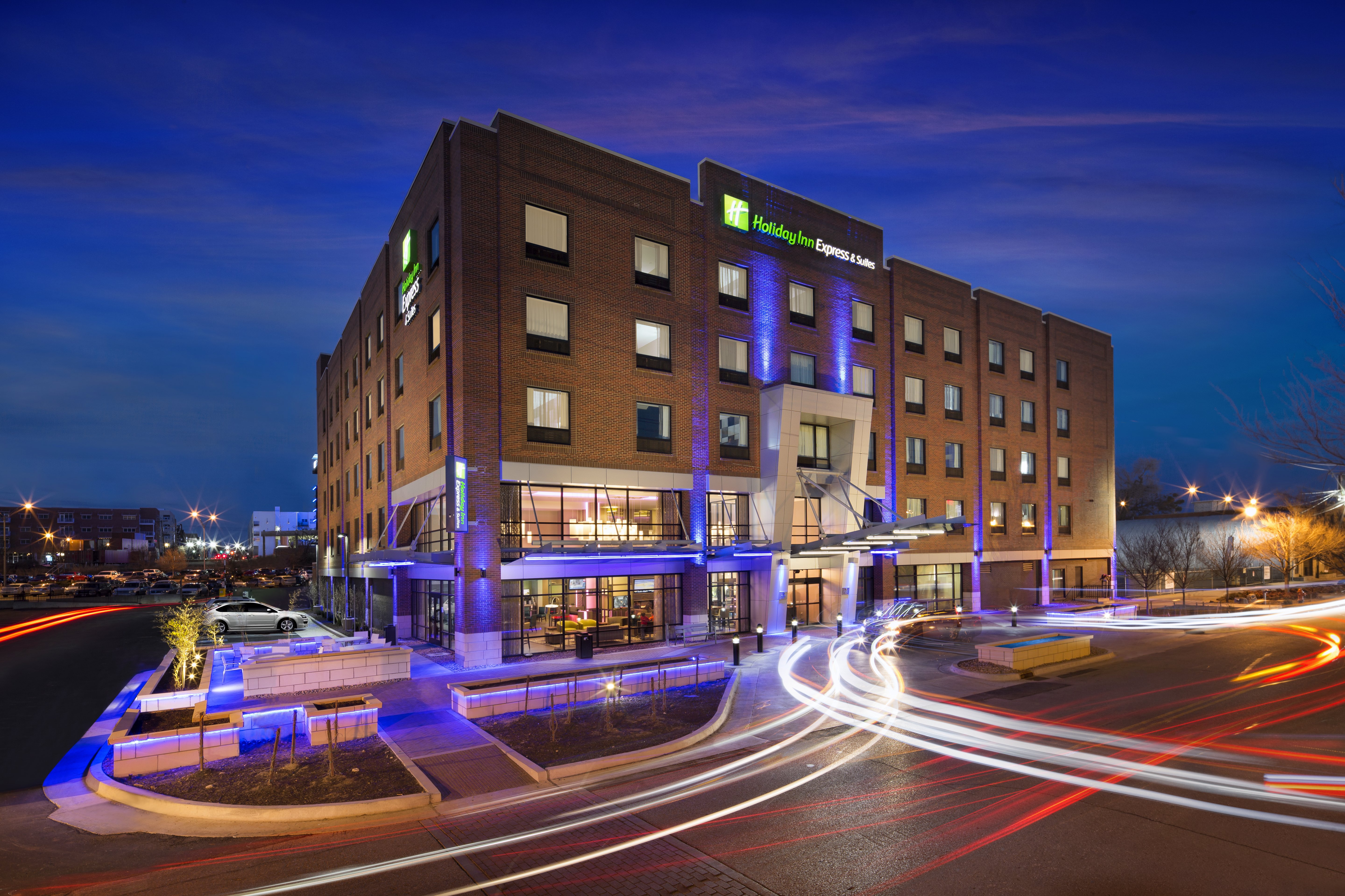 Holiday Inn Express & Suites Oklahoma City Dwtn - Bricktown 4/55