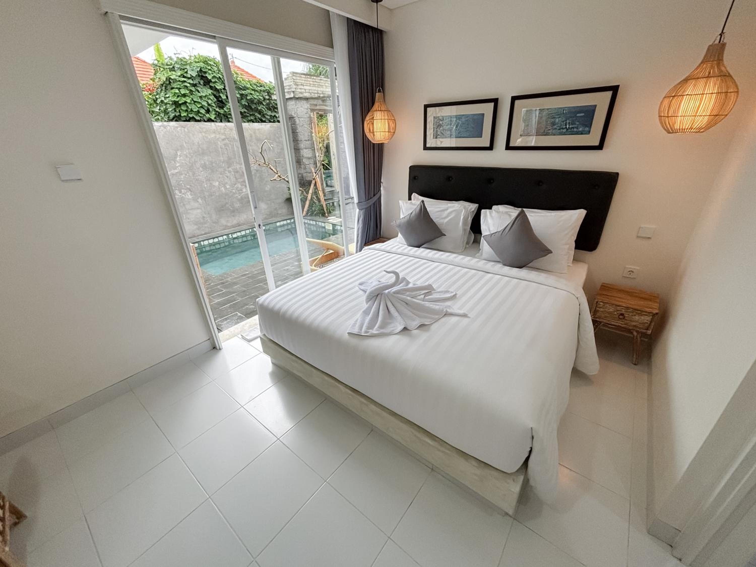 2 Bedrooms, Suite