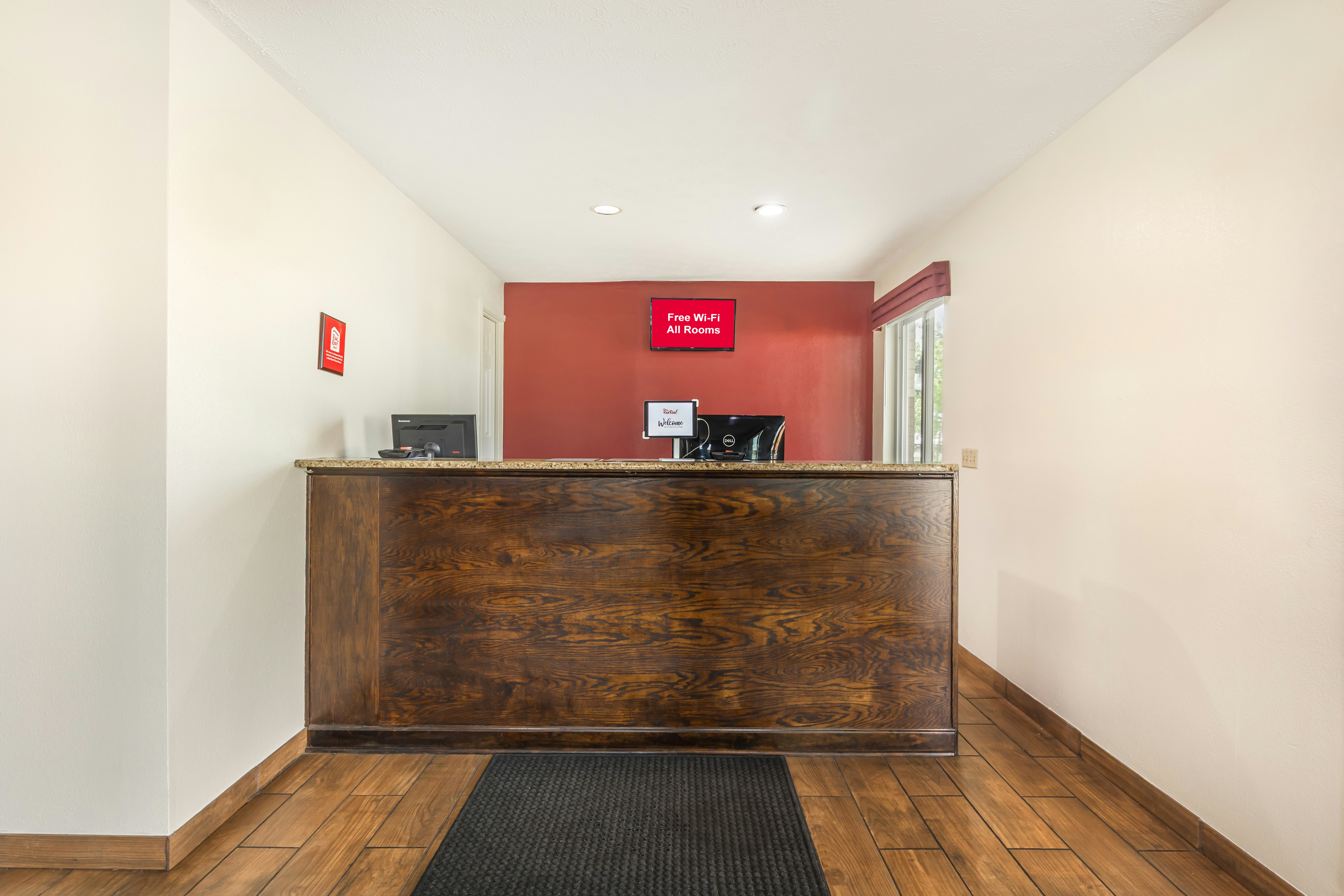 Lobby at Red Roof Inn Paducah, PADUCAH - KY
