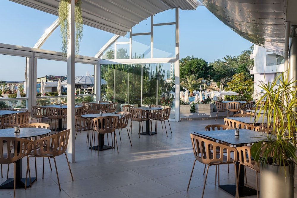 Hotel Sentido Neptun Beach 36/50