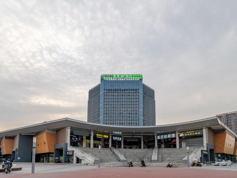 Vatica Hefei University of Technology North Gate in HEFEI
