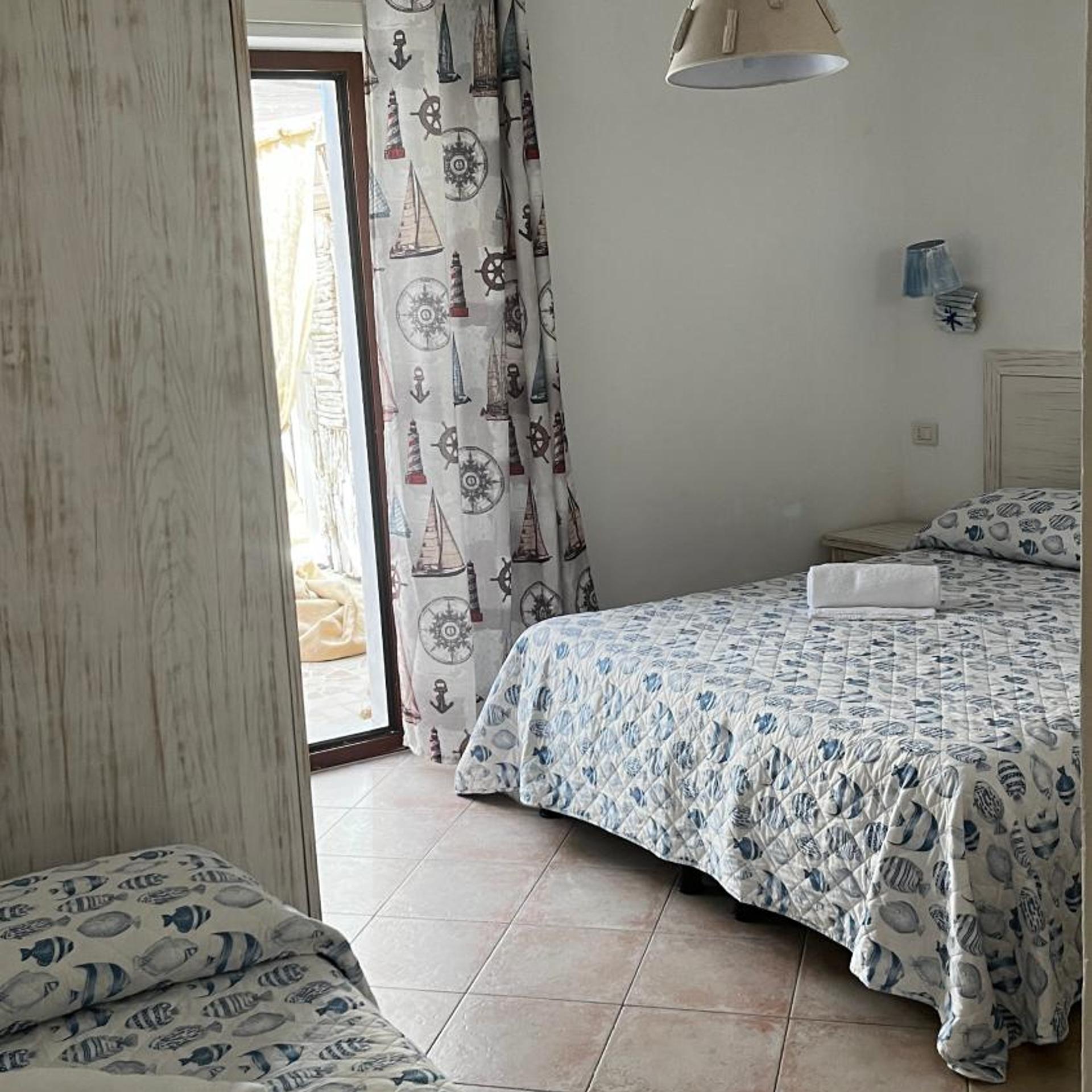 Room, Double Bed, with Extra Bed
