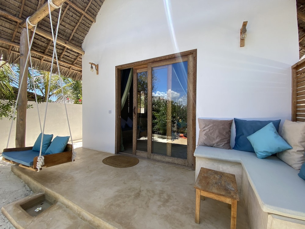 Zen Boutique Resort 25/50