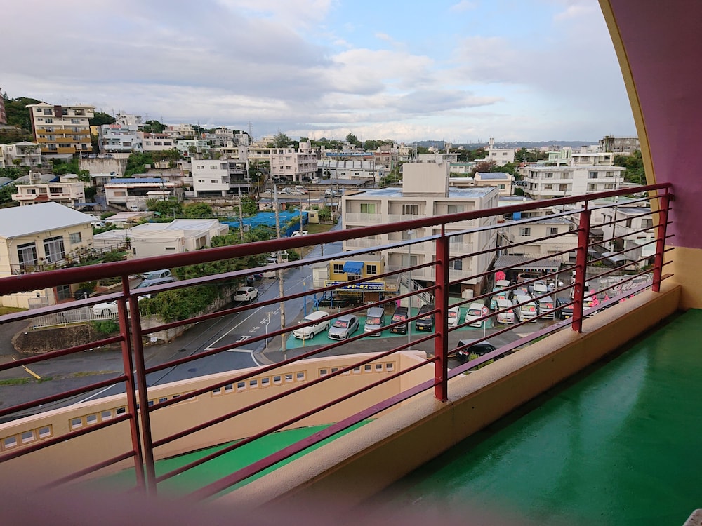 Kariyushi Condominium Resort Mezon Max 36/45
