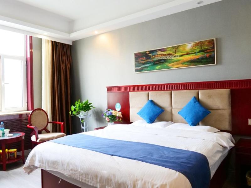 GreenTree Inn Gansu Pingliang Jingning Bus Station Business Hotel 3/41