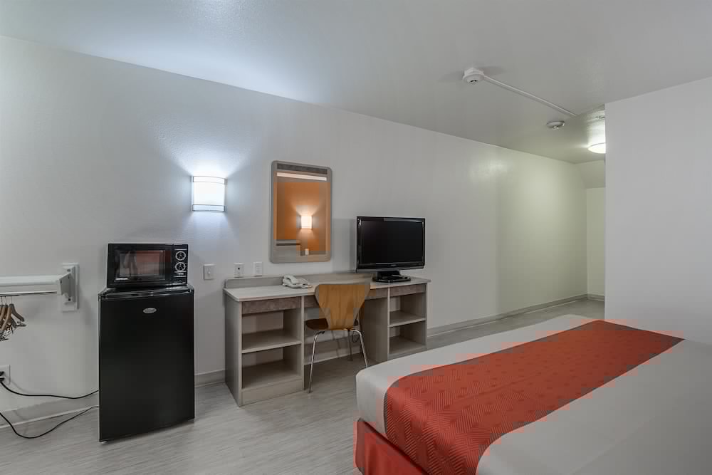 Motel6 Pasadena, TX 28/45