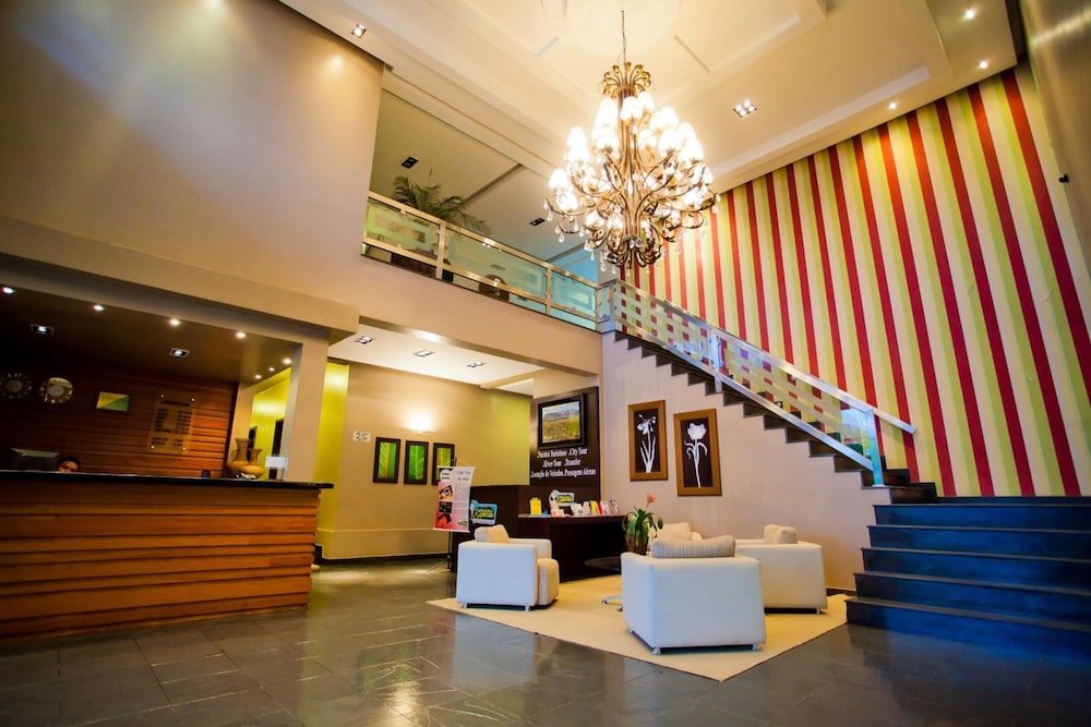 AIPANA PLAZA HOTEL 4/34