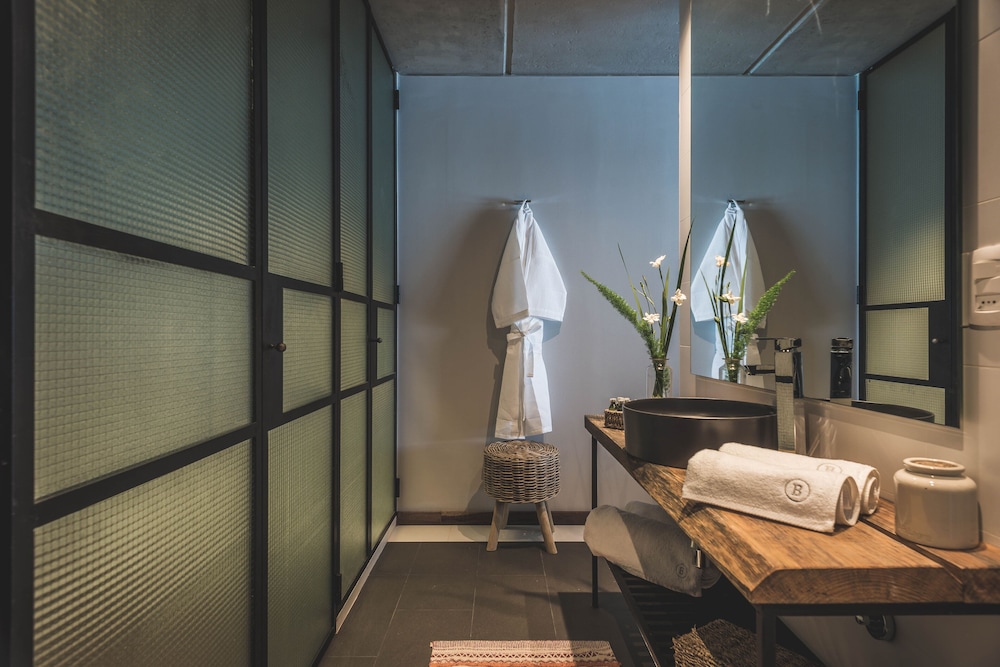 Be House Suites & Spa by Nobile 58/60