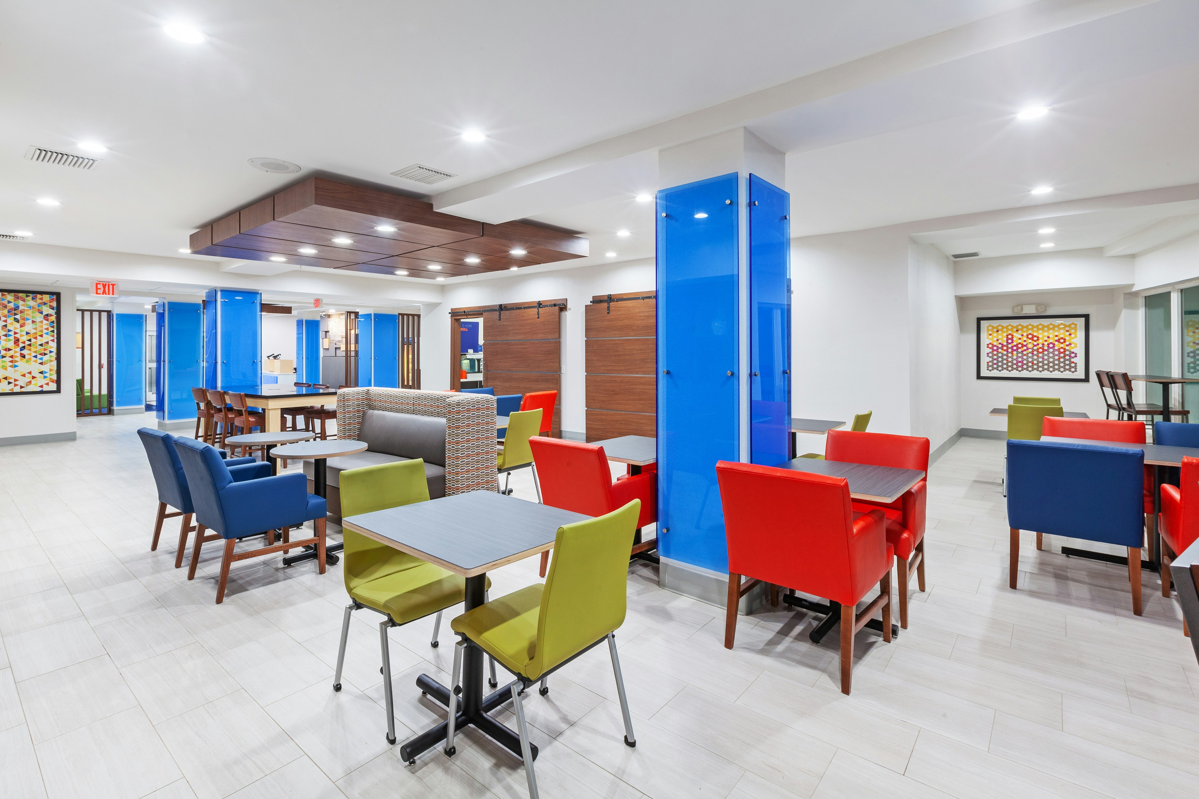 Holiday Inn Express Suites Port Lavaca 41/53