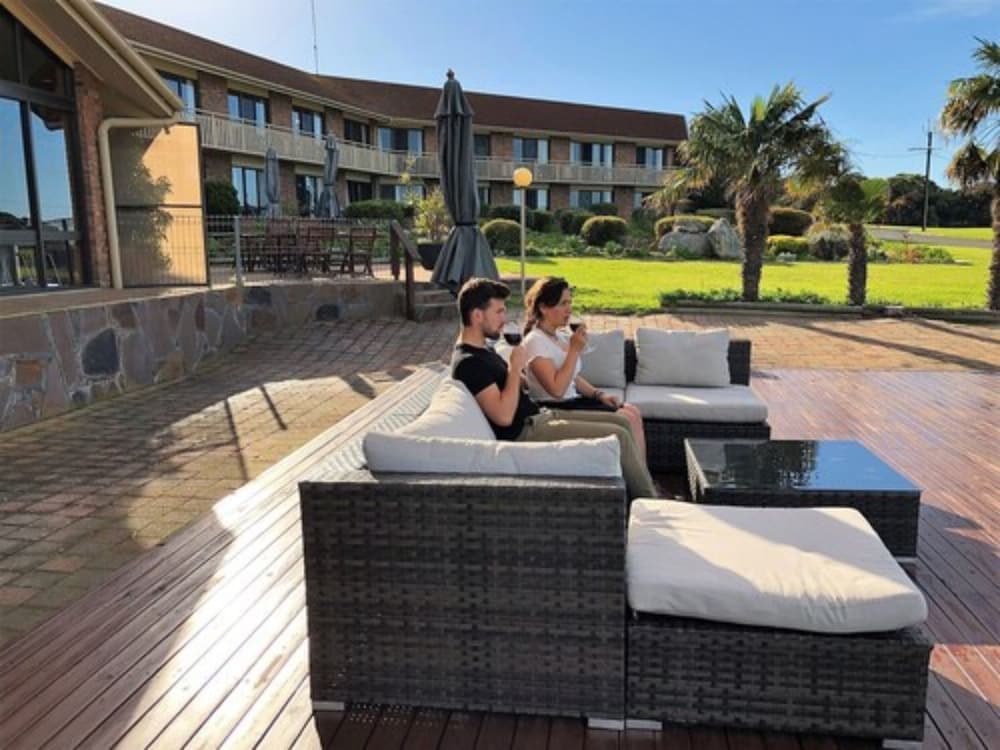 Kangaroo Island Seaside Inn 33/67