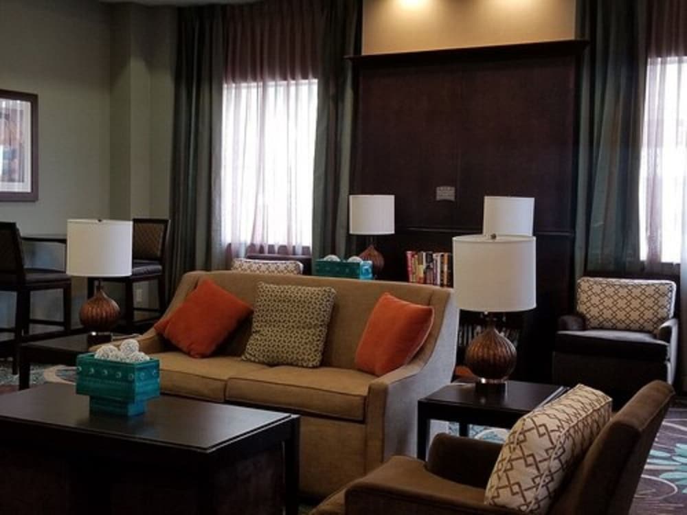 Staybridge Suites Laredo International Airport 20/42