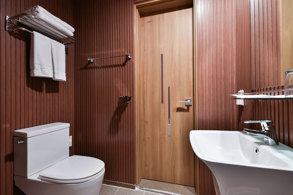 Sea & Moon Tourist Hotel 30/51